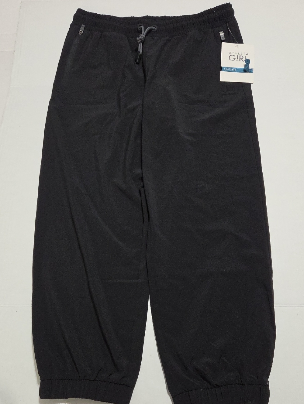 Athleta Girls Jogger Sweatpants with Zip Pockets. Nwts